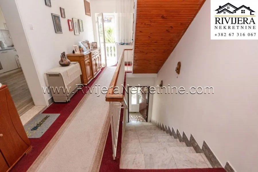 Prodaja, kuća, 266m², Igalo, Herceg Novi
