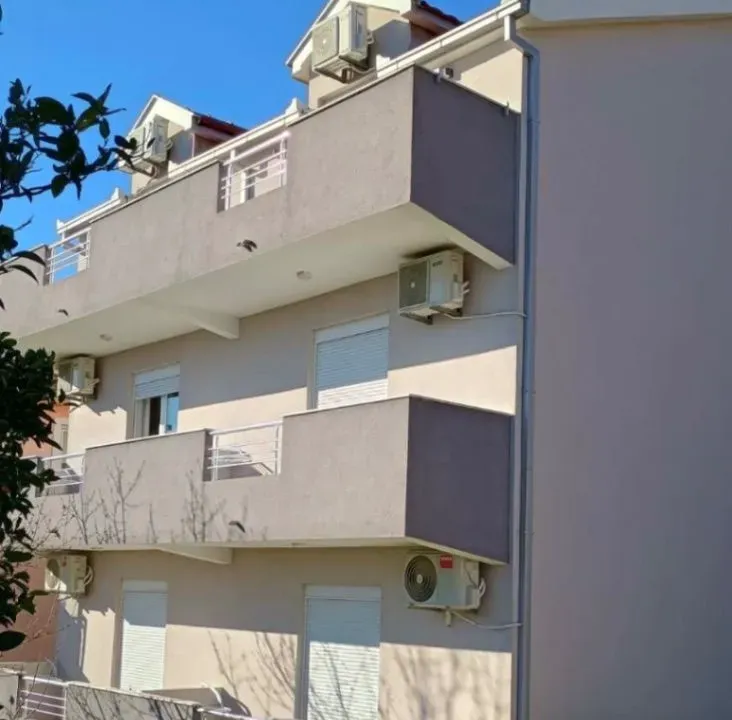 Rent, two bedroom apartment, 35m², Baošići, Herceg Novi