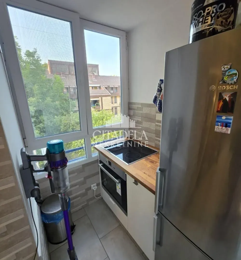 Prodaja, dvosoban stan, 62m², Čukarica, Beograd