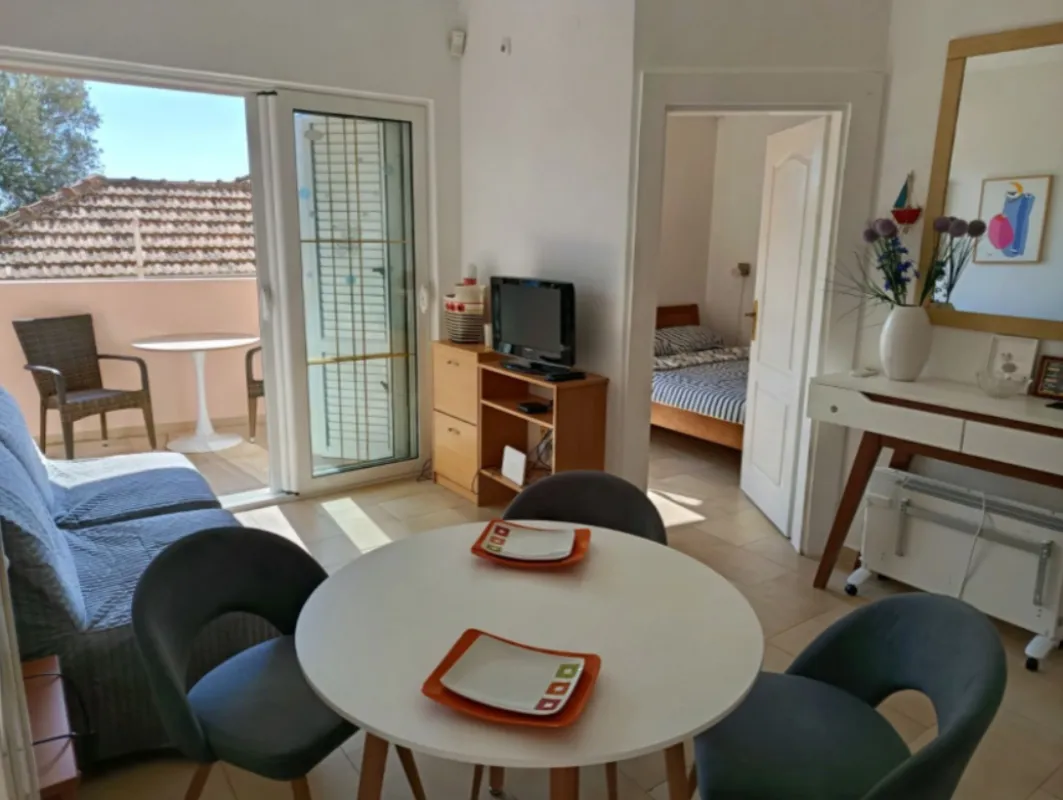 Prodaja, jednosoban stan, 33m², Herceg Novi, Crna Gora