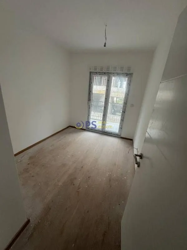 Prodaja, trosoban stan, 82m², Podgorica, Crna Gora