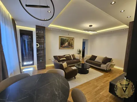 Izdavanje, trosoban stan, 74m², Lekino Brdo, Voždovac Sve Podlokacije - image 4