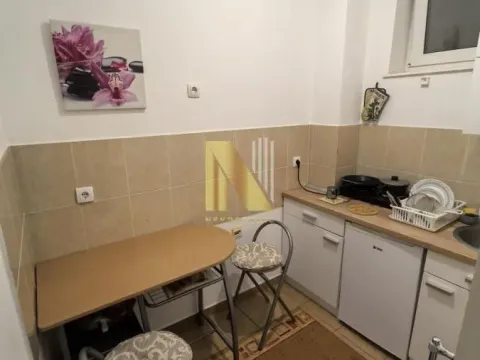 Izdavanje, garsonjera, 24m², Rotkvarija, Novi Sad Sve Podlokacije - image 4