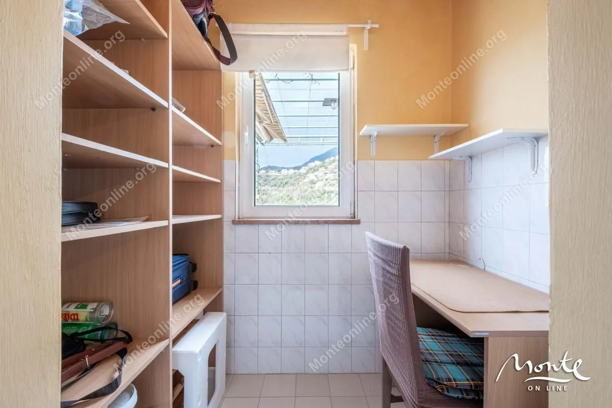Prodaja, dvosoban stan, 71m², Topla, Herceg Novi
