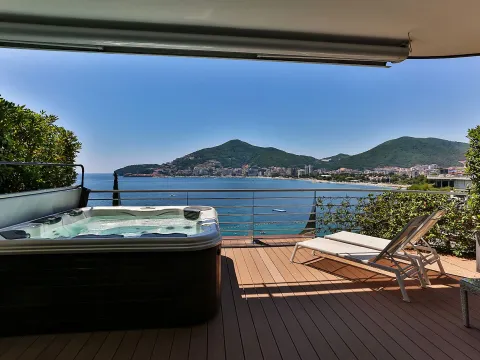 Rent, two bedroom apartment, 138m², Dukley Gardens, Budva - image 16