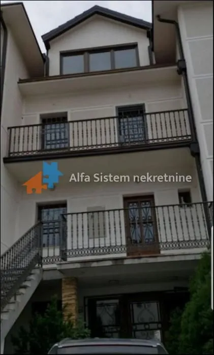 Rent, house, 220m², Savski Venac, Beograd