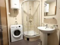 Izdavanje, jednosoban stan, 44m², Stari Aerodrom, Podgorica - image 9