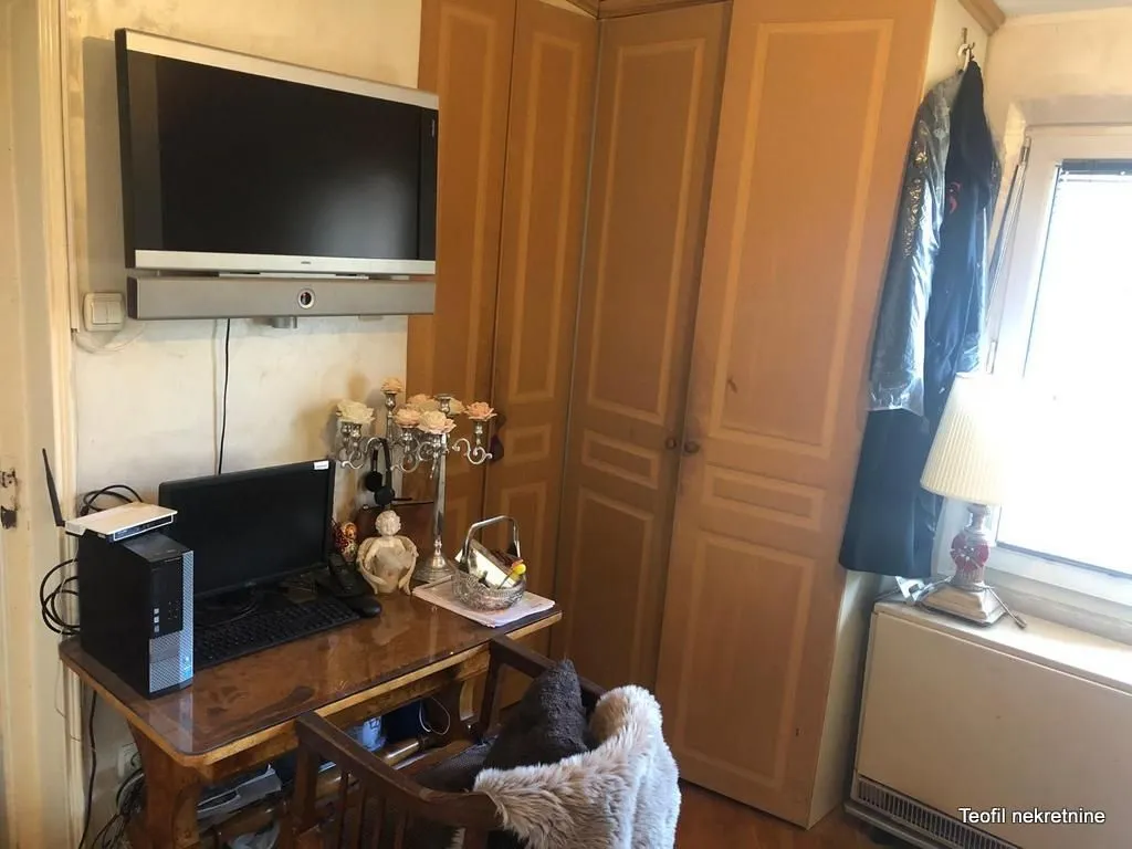 Izdavanje, dvosoban stan, 55m², Profesorska Kolonija, Palilula Sve Podlokacije