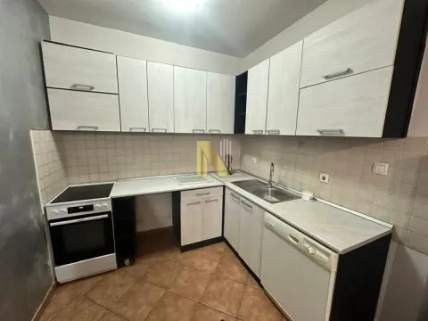 Izdavanje, dvosoban stan, 42m², Grbavica, Novi Sad Sve Podlokacije - image 4
