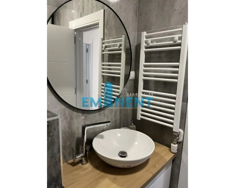 Rent, apartment, 43m², Južni Bulevar, Vračar Sve Podlokacije