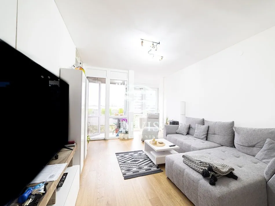 Prodaja, trosoban stan, 70m², Novi Beograd Blok 23, Novi Beograd Sve Podlokacije