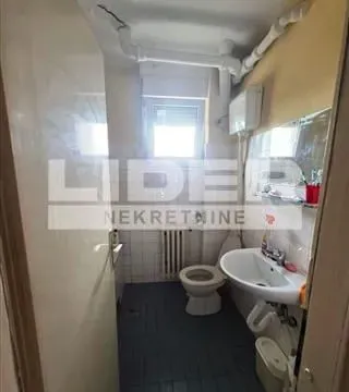 Sale, three bedroom apartment, 78m², Stari Grad, Beograd - image 13