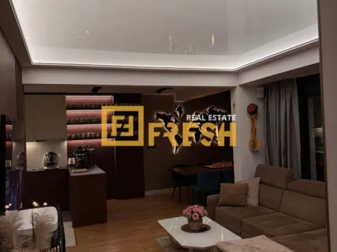 Sale, two bedroom apartment, 85m², Kotor, Crna Gora - image 3