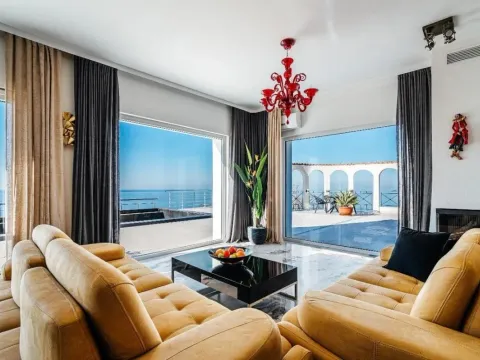 Sale, house, 350m², Reževići, Budva - image 4