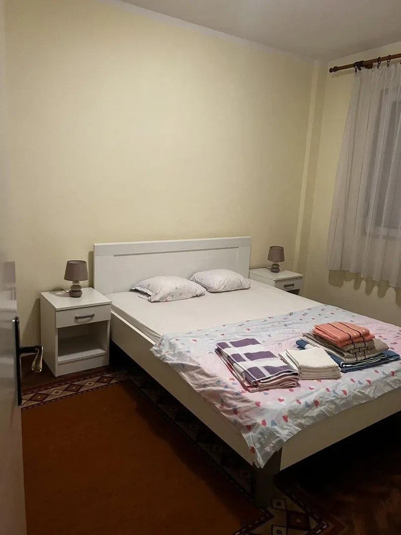 Izdavanje, jednosoban stan, 50m², Preko Morače, Podgorica
