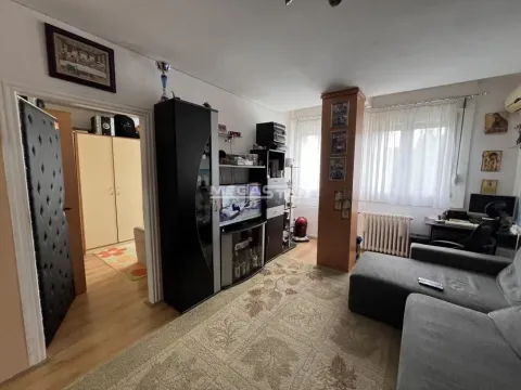 Sale, two bedroom apartment, 43m², Stari Merkator, Novi Beograd Sve Podlokacije
