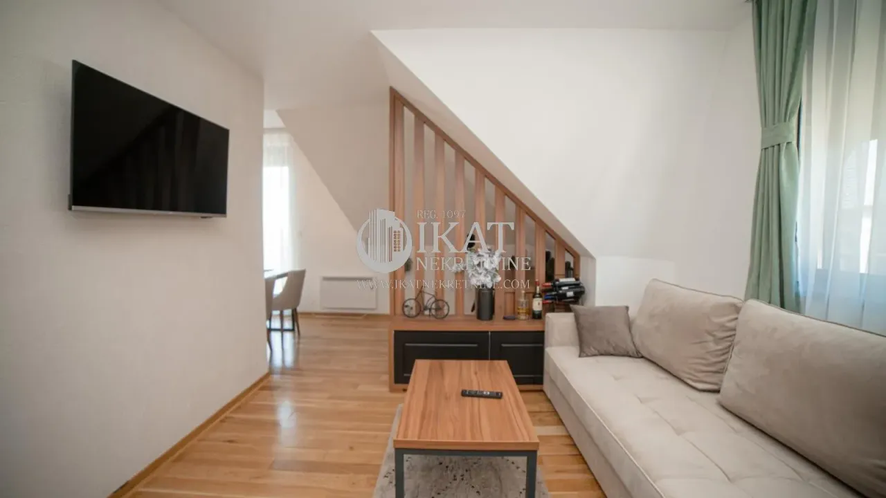 Prodaja, dvosoban stan, 58m², Centar, Zlatibor