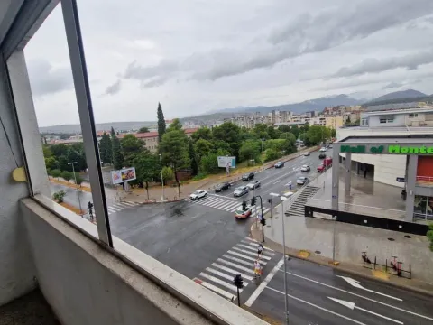 Prodaja, trosoban stan, 114m², Podgorica, Crna Gora