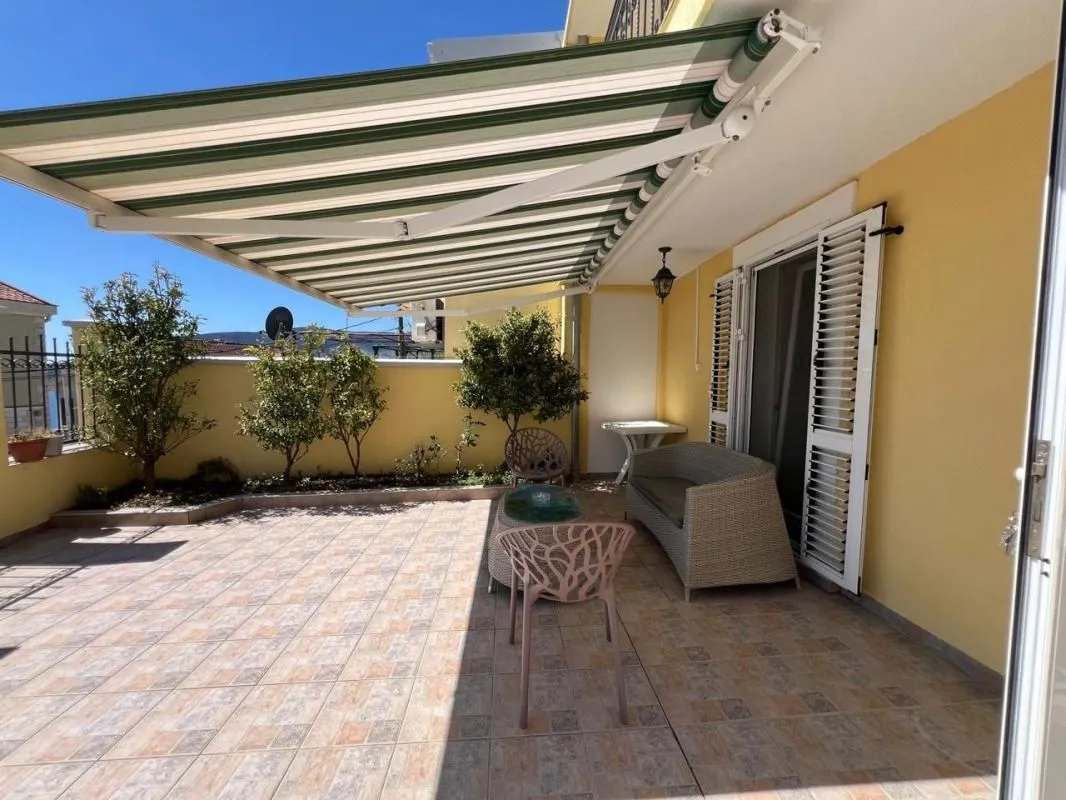 Prodaja, kuća, 75m², Savina, Herceg Novi