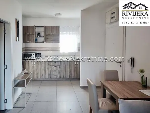 Prodaja, jednosoban stan, 72m², Tivat, Crna Gora - image 2