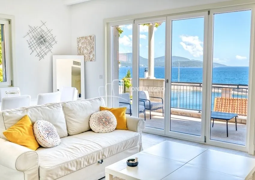 Prodaja, jednosoban stan, 55m², Luštica Bay, Tivat