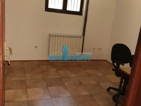 Rent, office space, 100m², Altina, Beograd - image 2