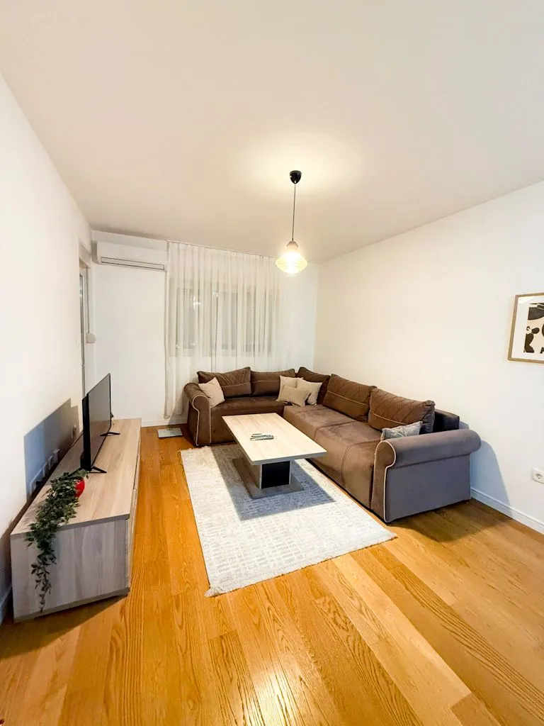 Rent, one bedroom apartment, 50m², Central Point, Podgorica