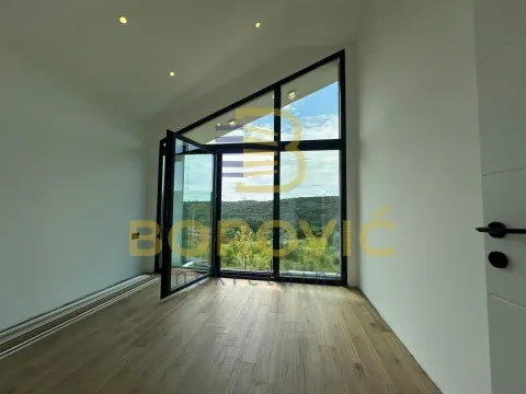 Sale, house, 105m², Stara Lipovica, Barajevo - image 9