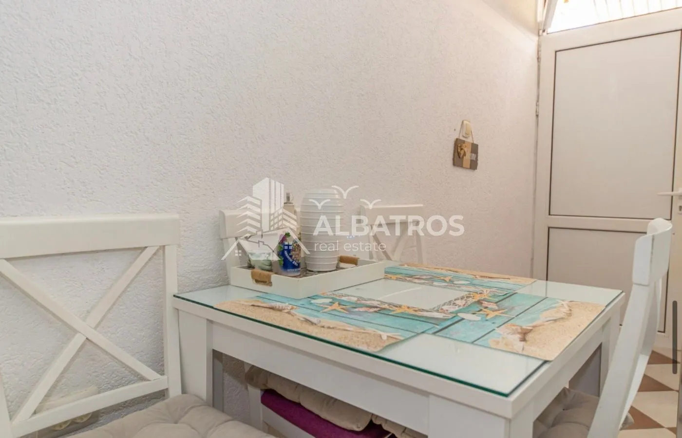 Rent, one bedroom apartment, 33m², Sutomore, Bar