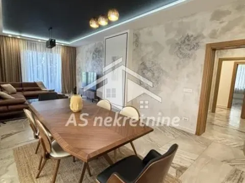 Rent, apartment, 200m², Senjak, Beograd - image 4