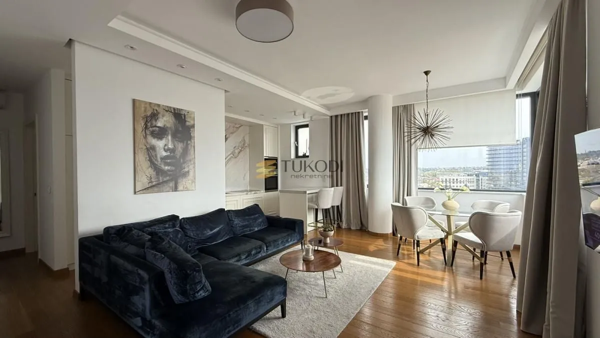 Prodaja, trosoban stan, 73m², Centar, Novi Sad