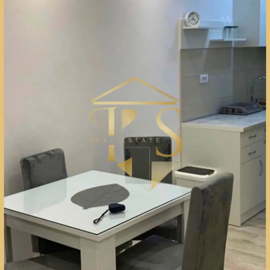 Izdavanje, garsonjera, 25m², Kava, Tivat