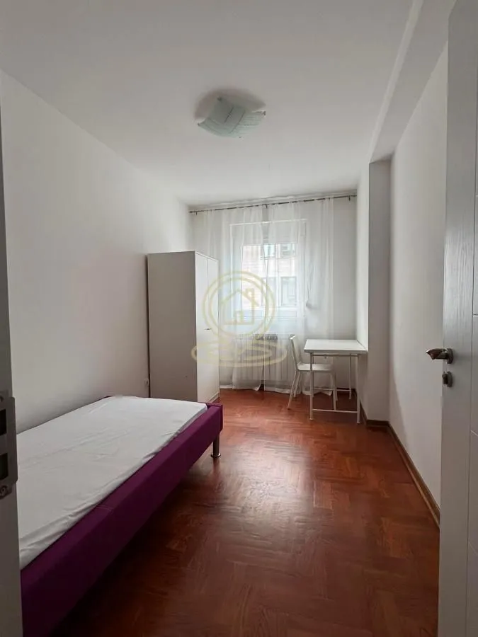 Rent, three bedroom apartment, 60m², Lekino Brdo, Voždovac Sve Podlokacije