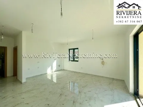 Prodaja, jednosoban stan, 49m², Tivat, Crna Gora - image 8