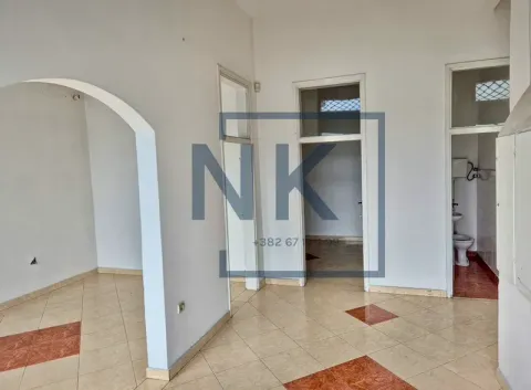Rent, office space, 122m², Drpe Mandića, Podgorica - image 2