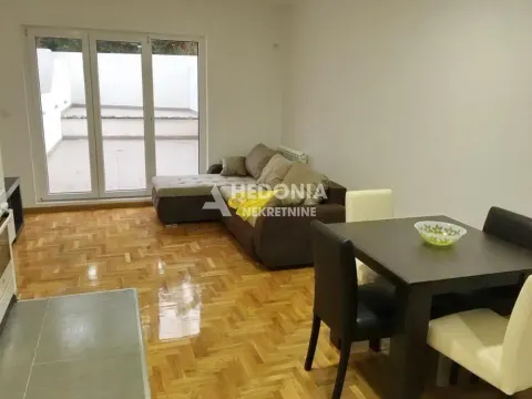 Izdavanje, jednosoban stan, 29m², Zvezdara Sve Podlokacije, Beograd - image 3