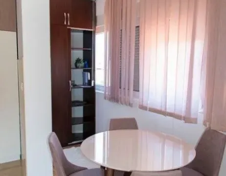 Rent, one bedroom apartment, 46m², Ljubović, Podgorica - image 10