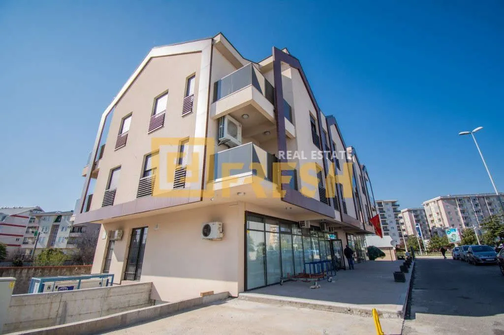 Izdavanje, trosoban stan, 80m², City Kvart, Podgorica