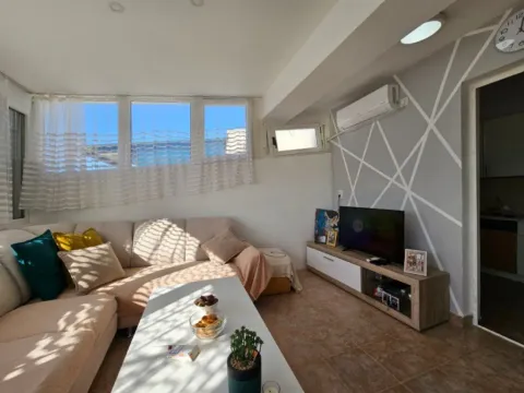 Prodaja, dvosoban stan, 60m², Šušanj, Bar - image 3