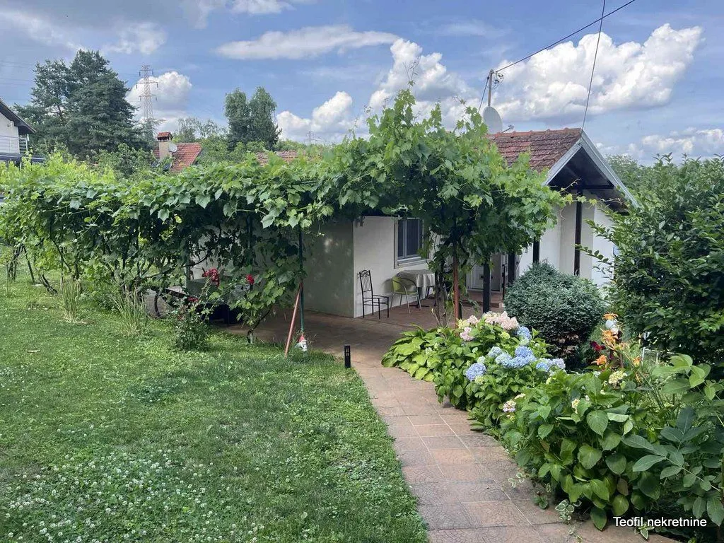 Prodaja, kuća, 86m², Trešnja-Koviona, Sopot