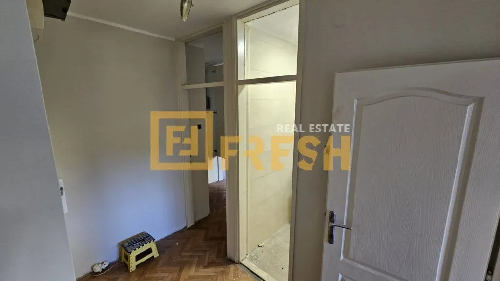Prodaja, dvosoban stan, 89m², Centar, Podgorica