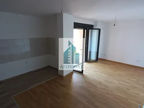 Prodaja, četvorosoban stan, 79m², Medijana, Niš - image 3