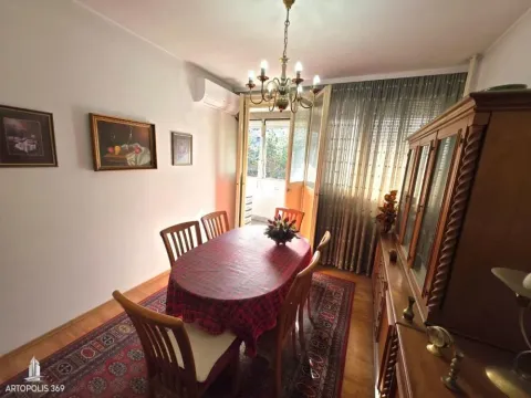 Sale, three bedroom apartment, 65m², Novi Beograd Blok 1 Fontana, Novi Beograd Sve Podlokacije - image 3