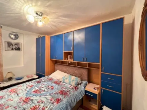 Sale, house, 200m², Dobrota, Kotor - image 6