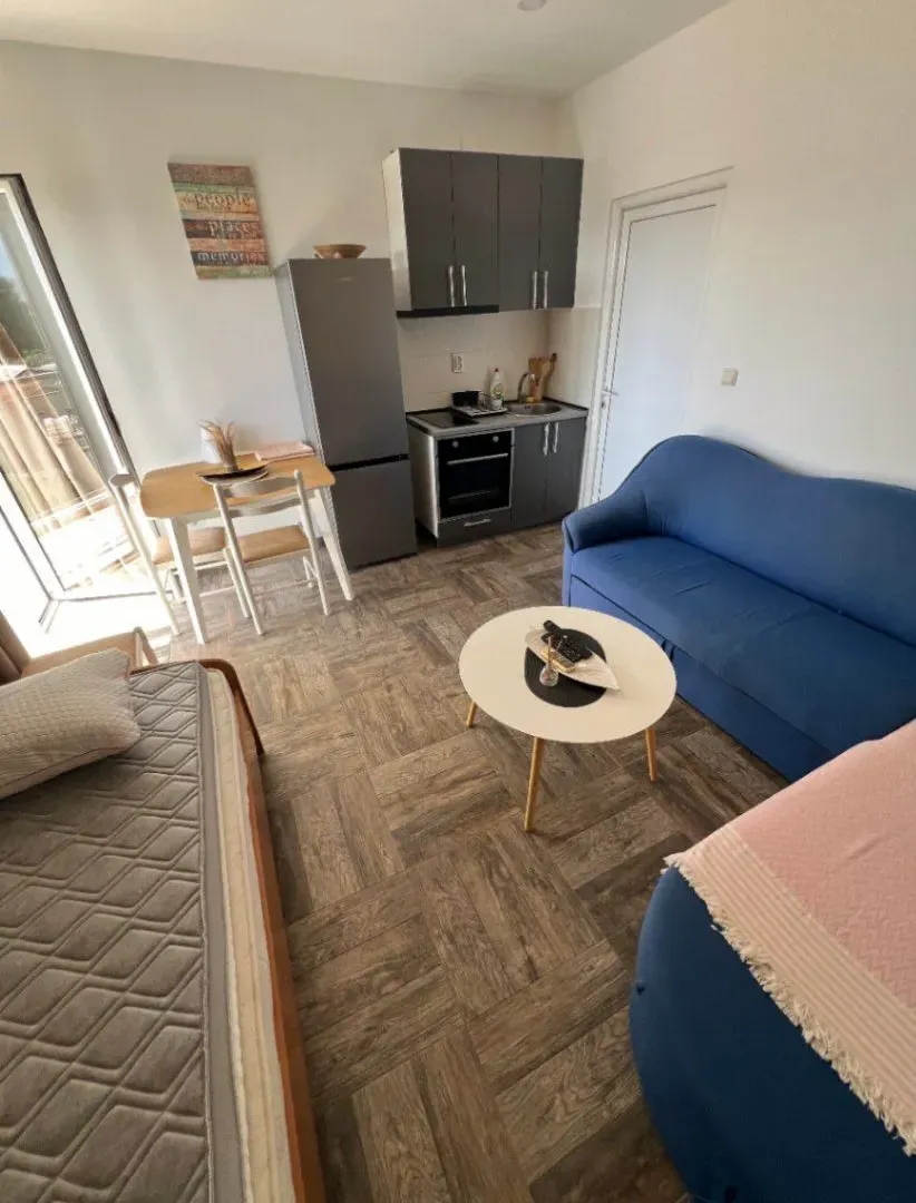 Izdavanje, stan, 35m², Šušanj, Bar