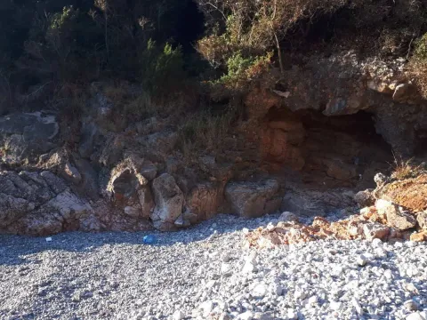 Prodaja, plac, 376m², Kotor, Crna Gora - image 5