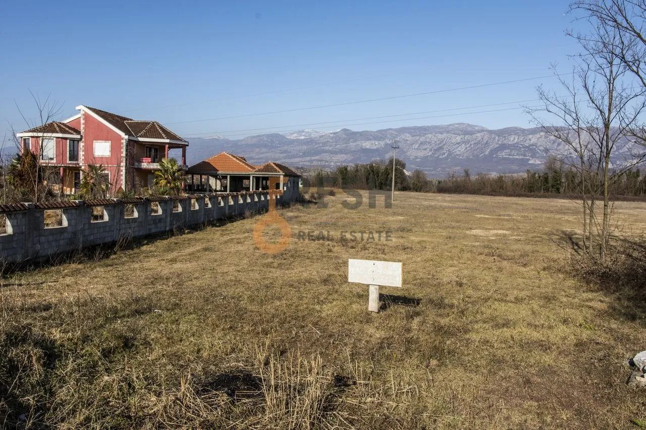 Prodaja, plac, 7000m², Danilovgrad, Crna Gora