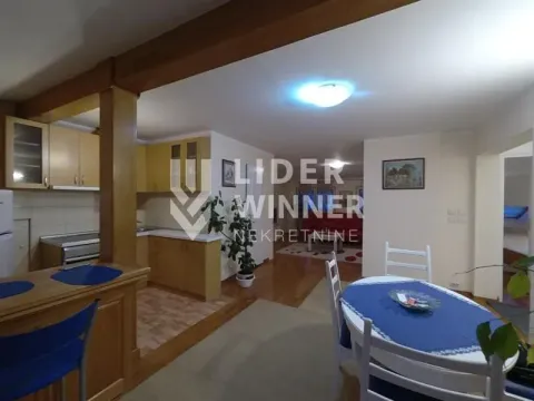 Sale, three bedroom apartment, 85m², Kalenić Pijaca, Vračar Sve Podlokacije - image 10