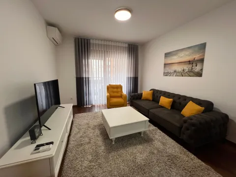 Prodaja, jednosoban stan, 49m², Master Kvart, Podgorica - image 2