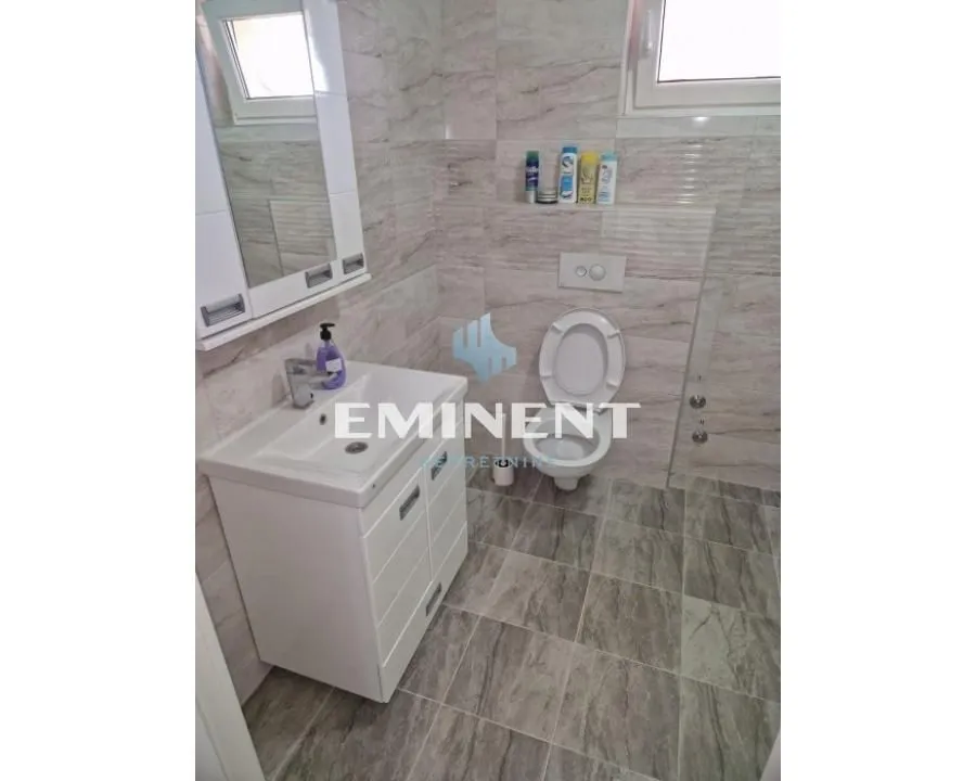 Rent, house, 220m², Mirijevo 1, Mirijevo Sve Podlokacije
